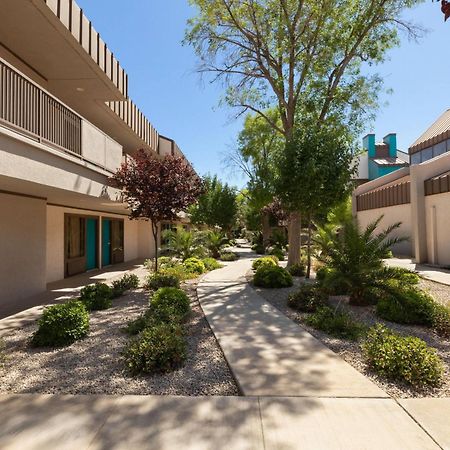 Ramada By Wyndham El Paso Hotel Екстериор снимка