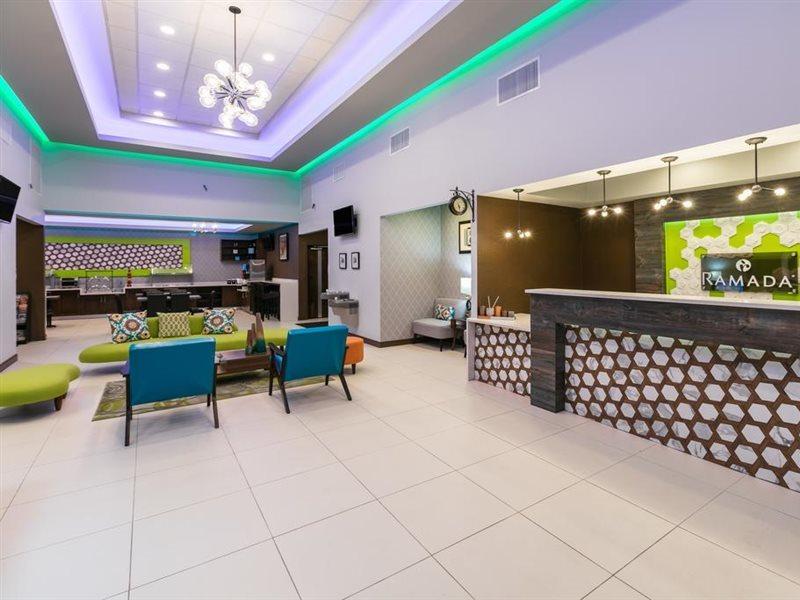 Ramada By Wyndham El Paso Hotel Екстериор снимка