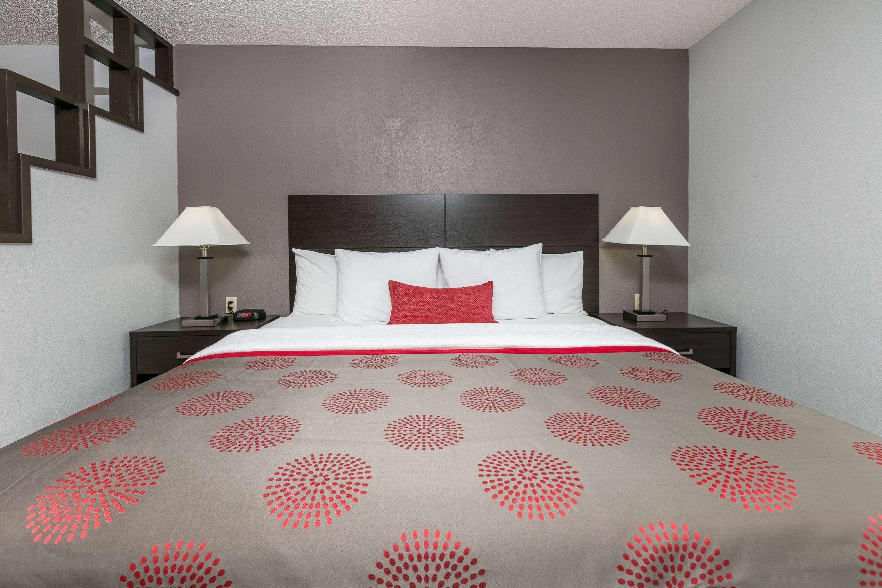 Ramada By Wyndham El Paso Hotel Екстериор снимка
