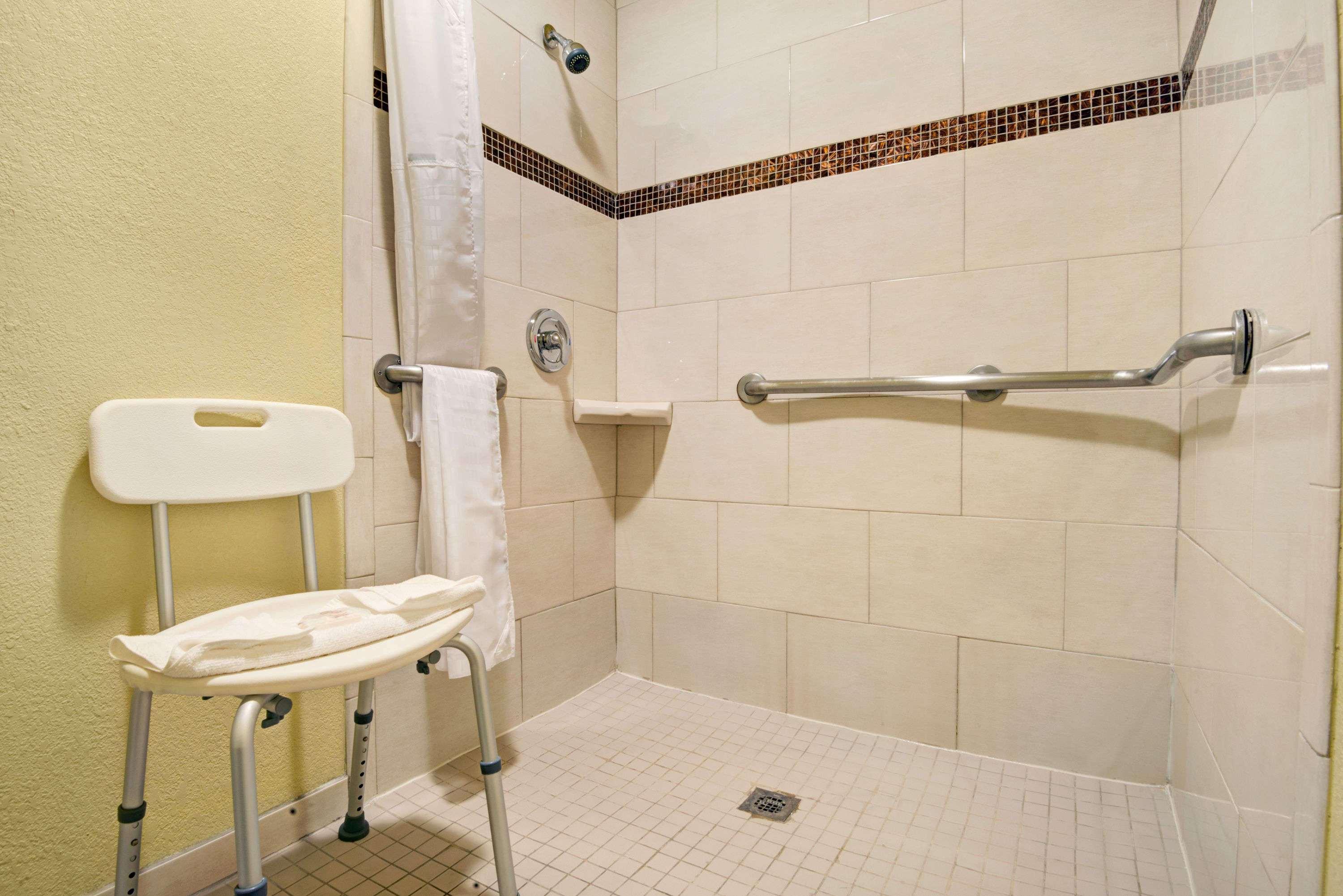 Ramada By Wyndham El Paso Hotel Екстериор снимка