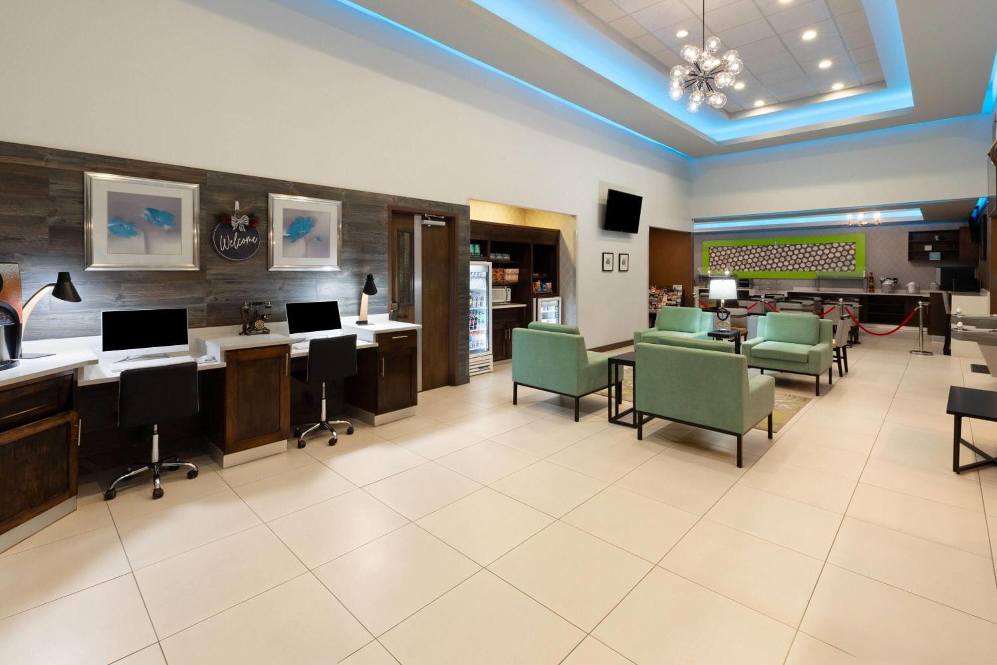 Ramada By Wyndham El Paso Hotel Екстериор снимка